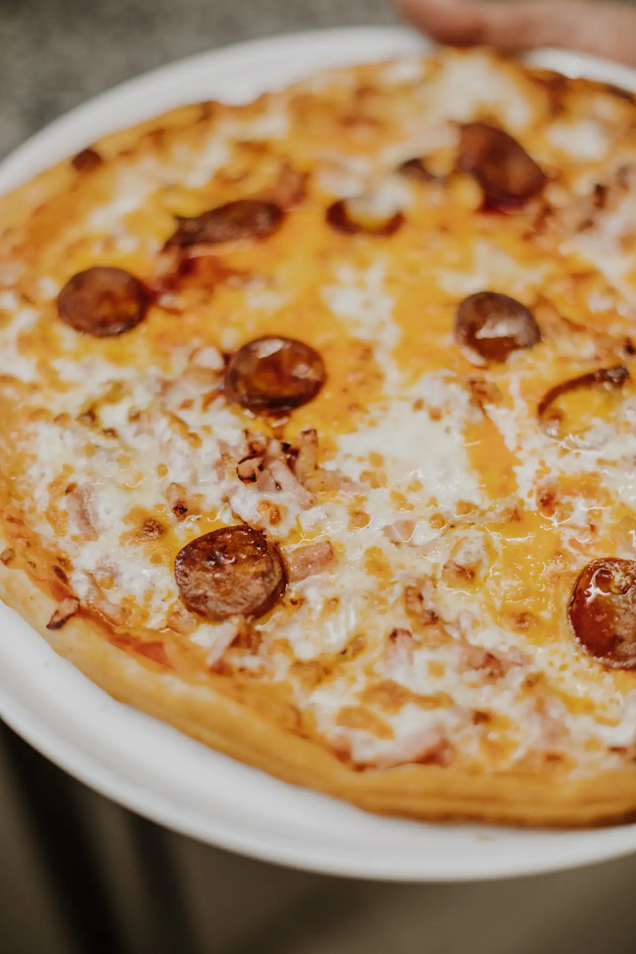 Pizza sur pâte feuilletée 